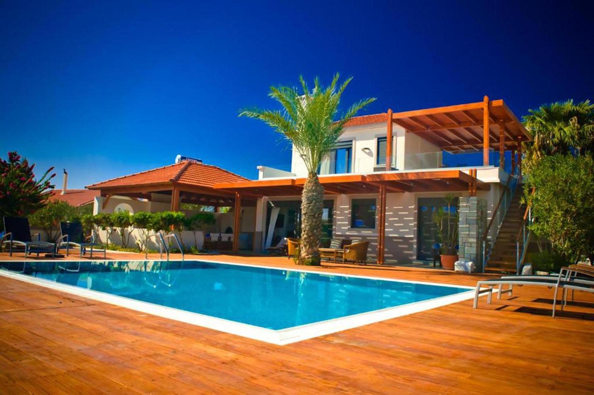 Fenia Villa *